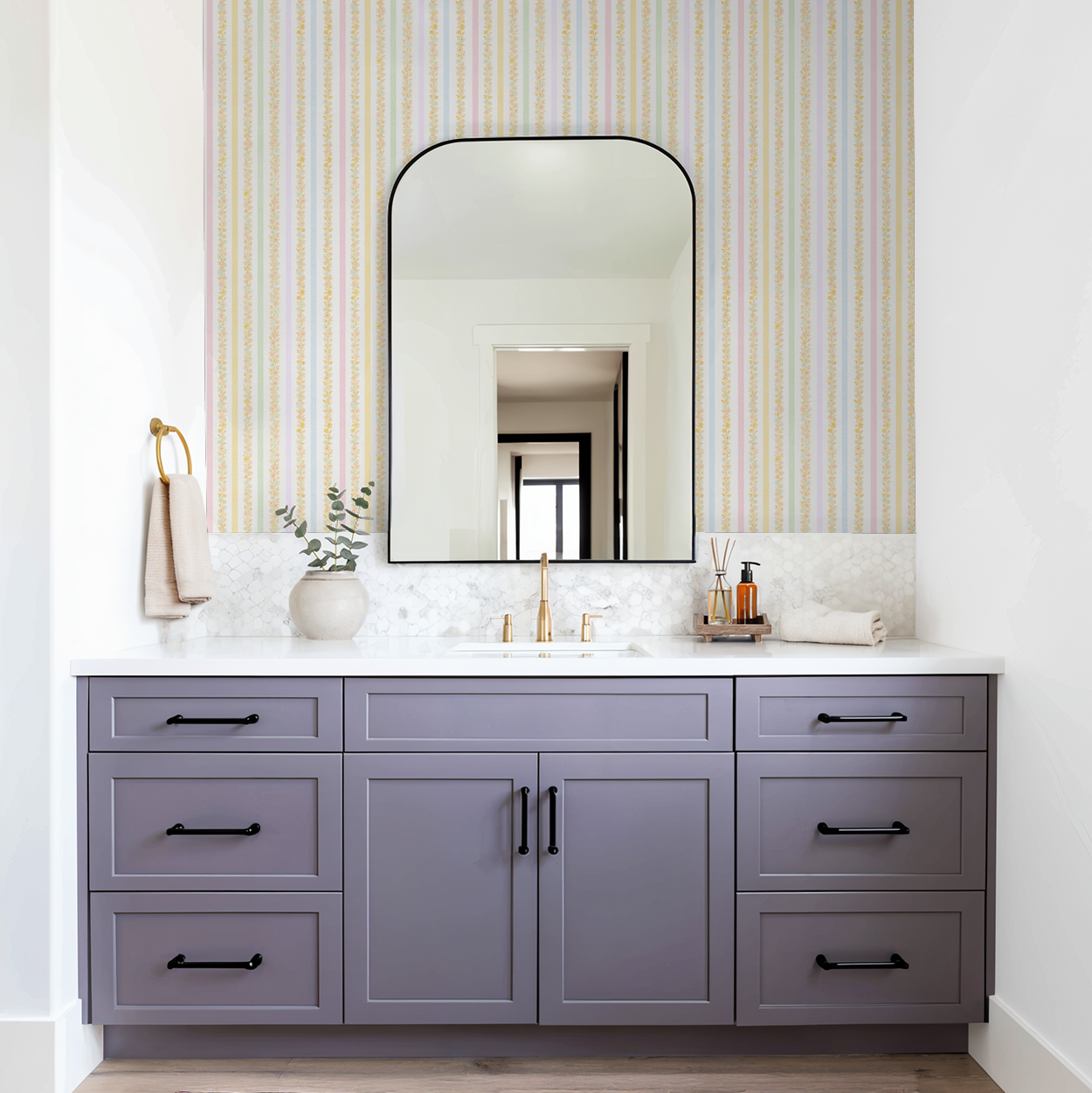 Garden Row Stripe (Large) Wallpaper