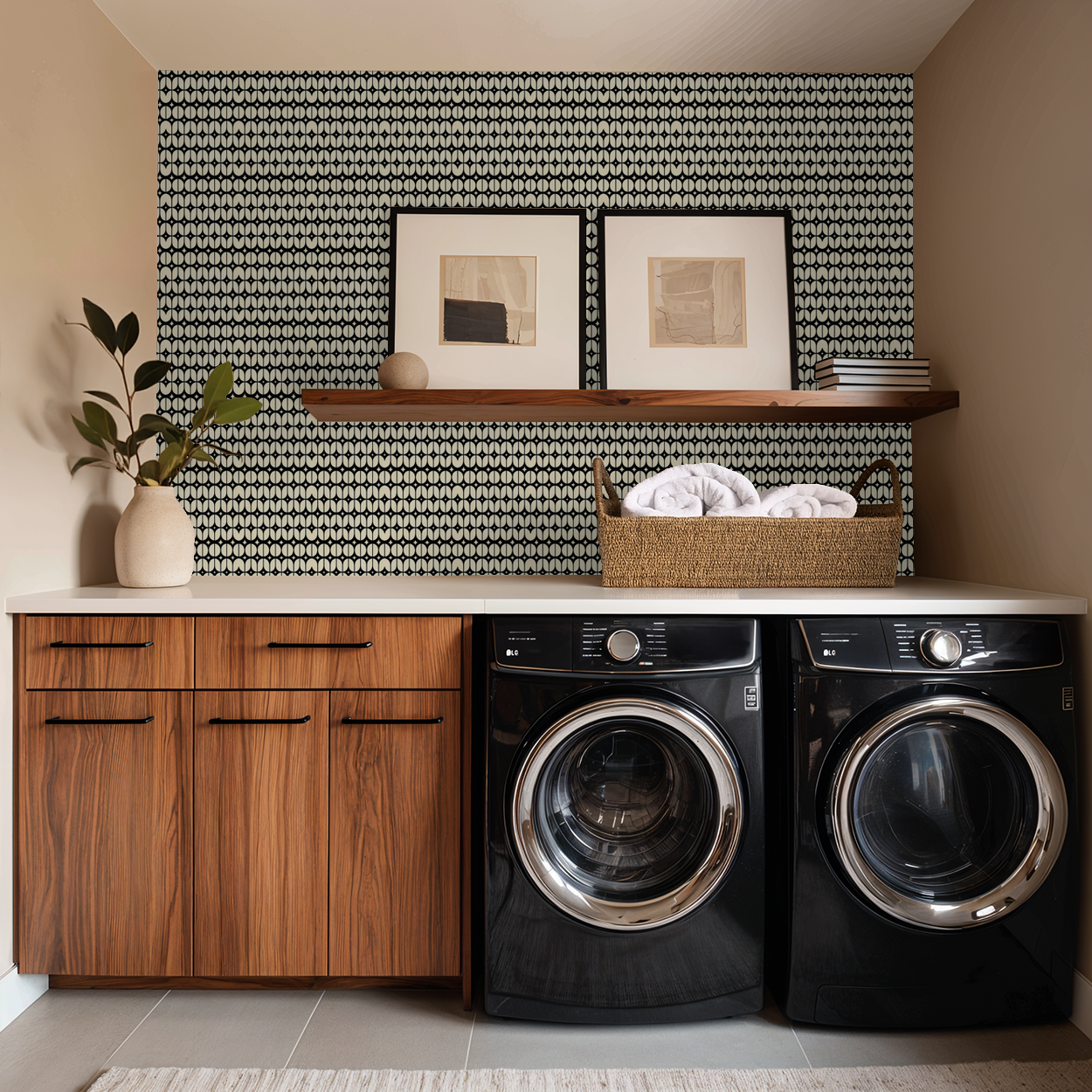 Eclipse Tile Wallpaper