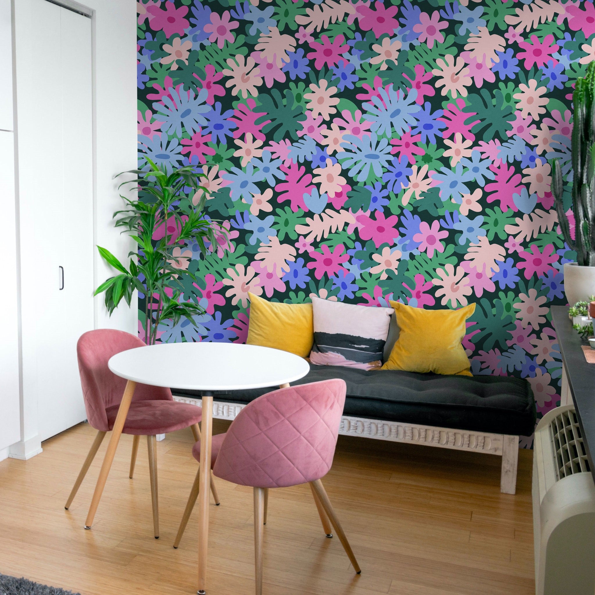 Mums the Word Wallpaper