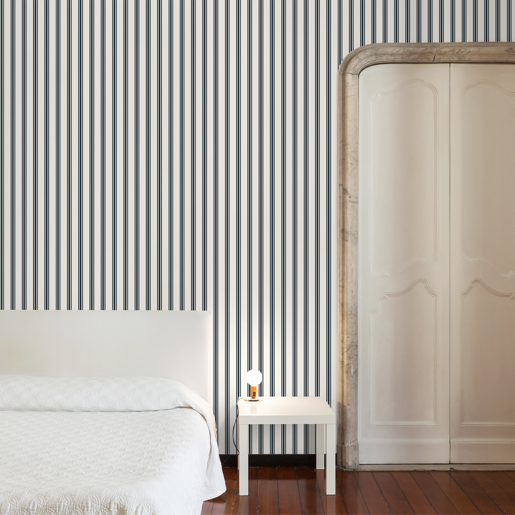 Steady Manor Wallpaper